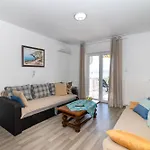 Dino I Toni Appartement *