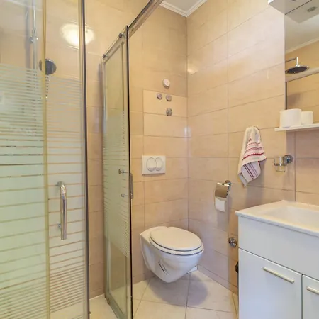 Dino I Toni Apartman *