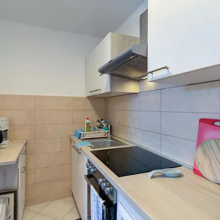 Dino I Toni Apartamento